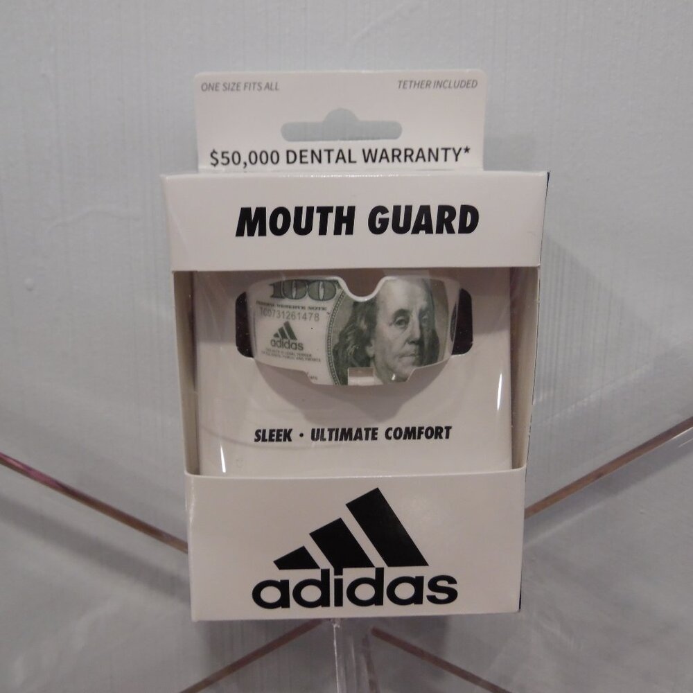 Adidas Mouth Guard Sleek and comfortable with a tether OS New!!